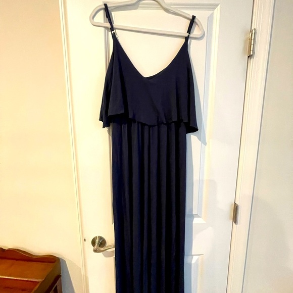 Like new maxi dress with adjustable straps, navy blue Rayon/spandex - Picture 2 of 5